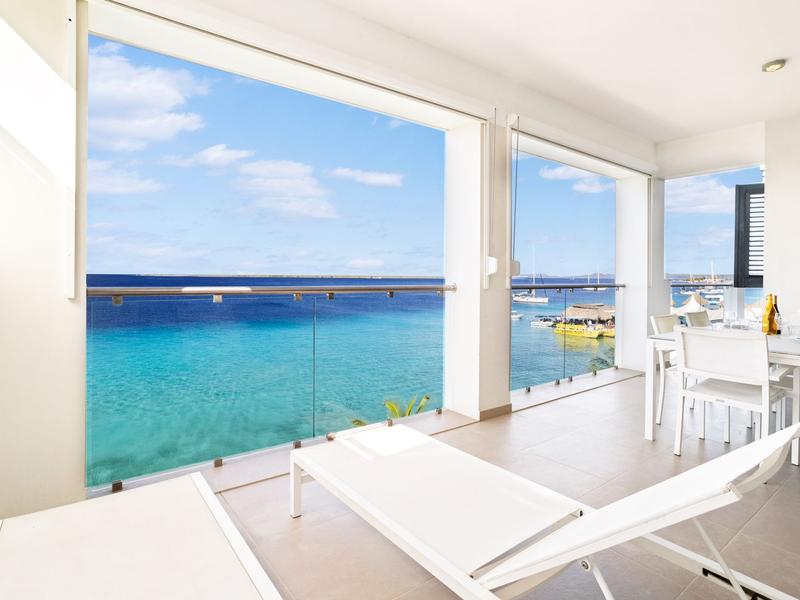 3 bedroom Oceanfront Apartment Terramar 10 – Apartment in Kralendijk