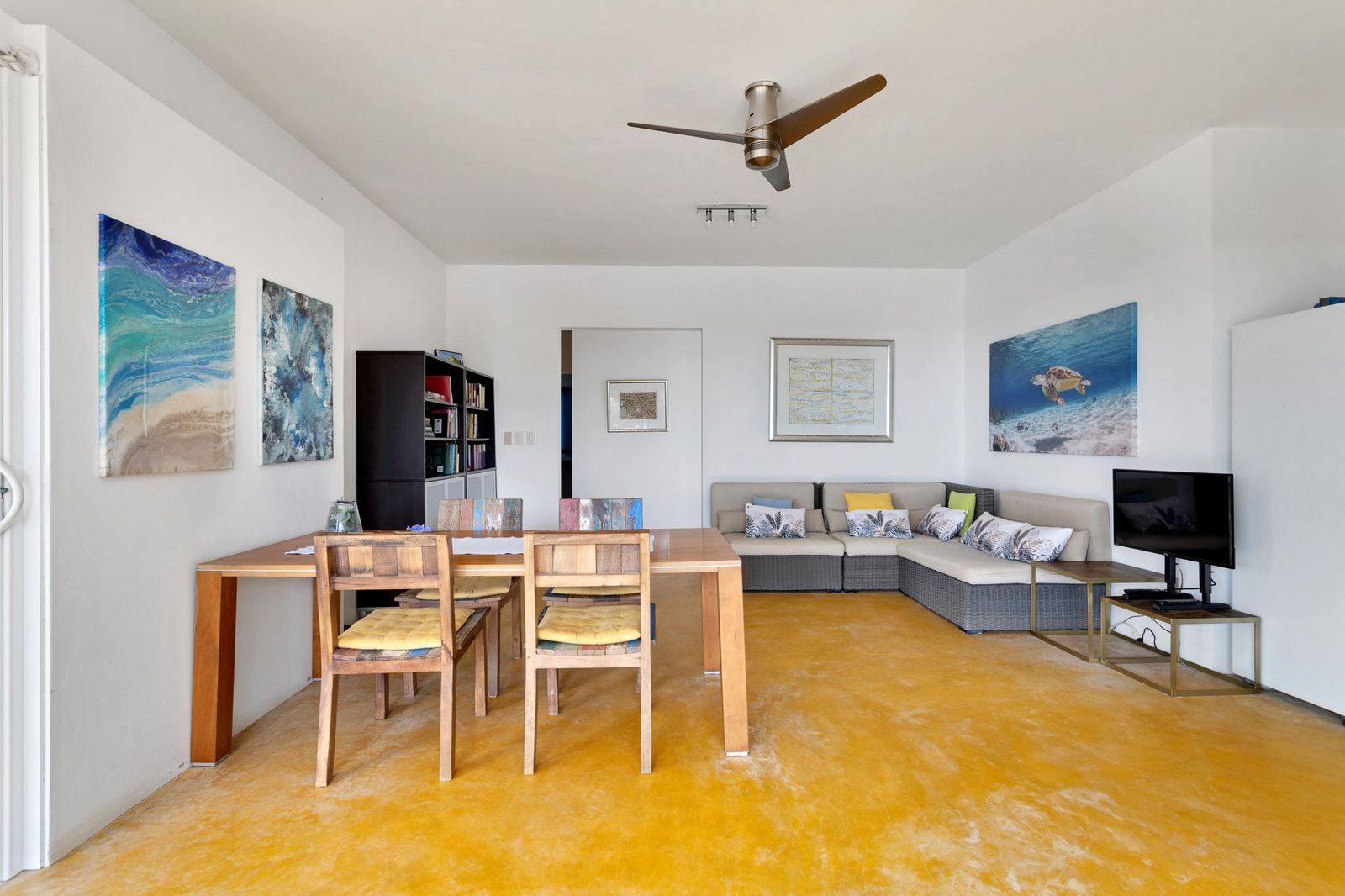 Property in Santa Barbara — property image 4