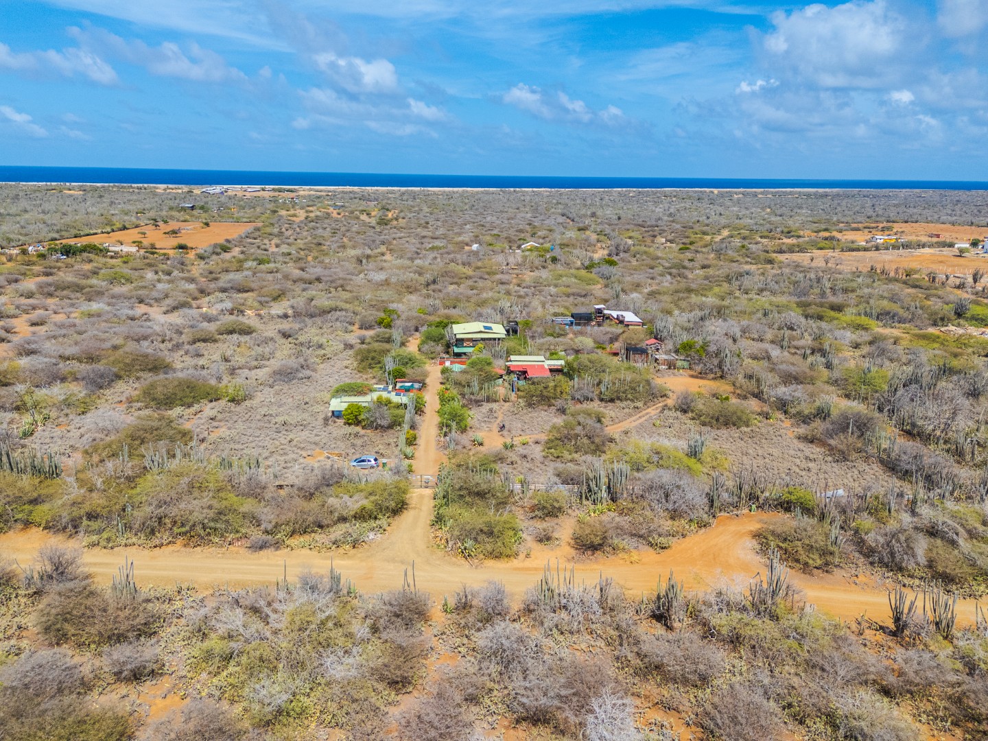 Property in Kunuku — exterior photo 1