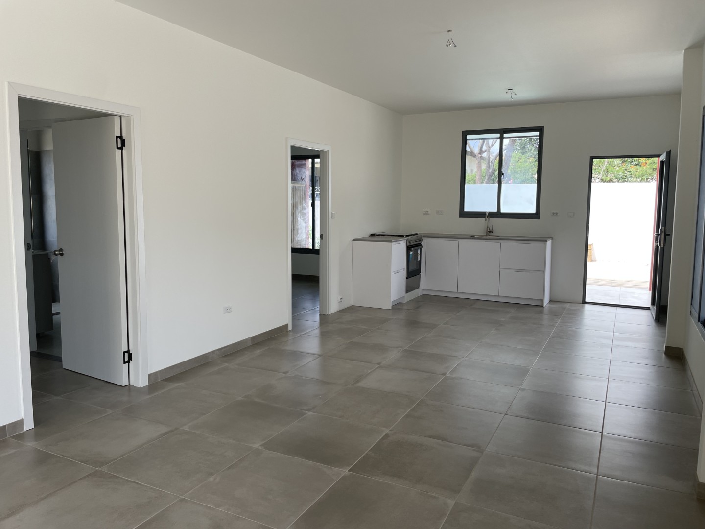 Property in Antriol — property image 4