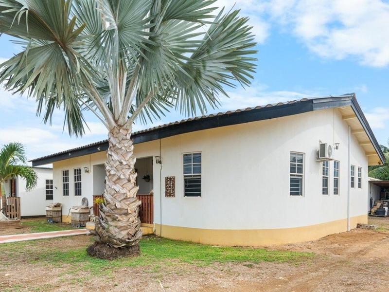 Kaya Bamba 4 – Property in Nikiboko