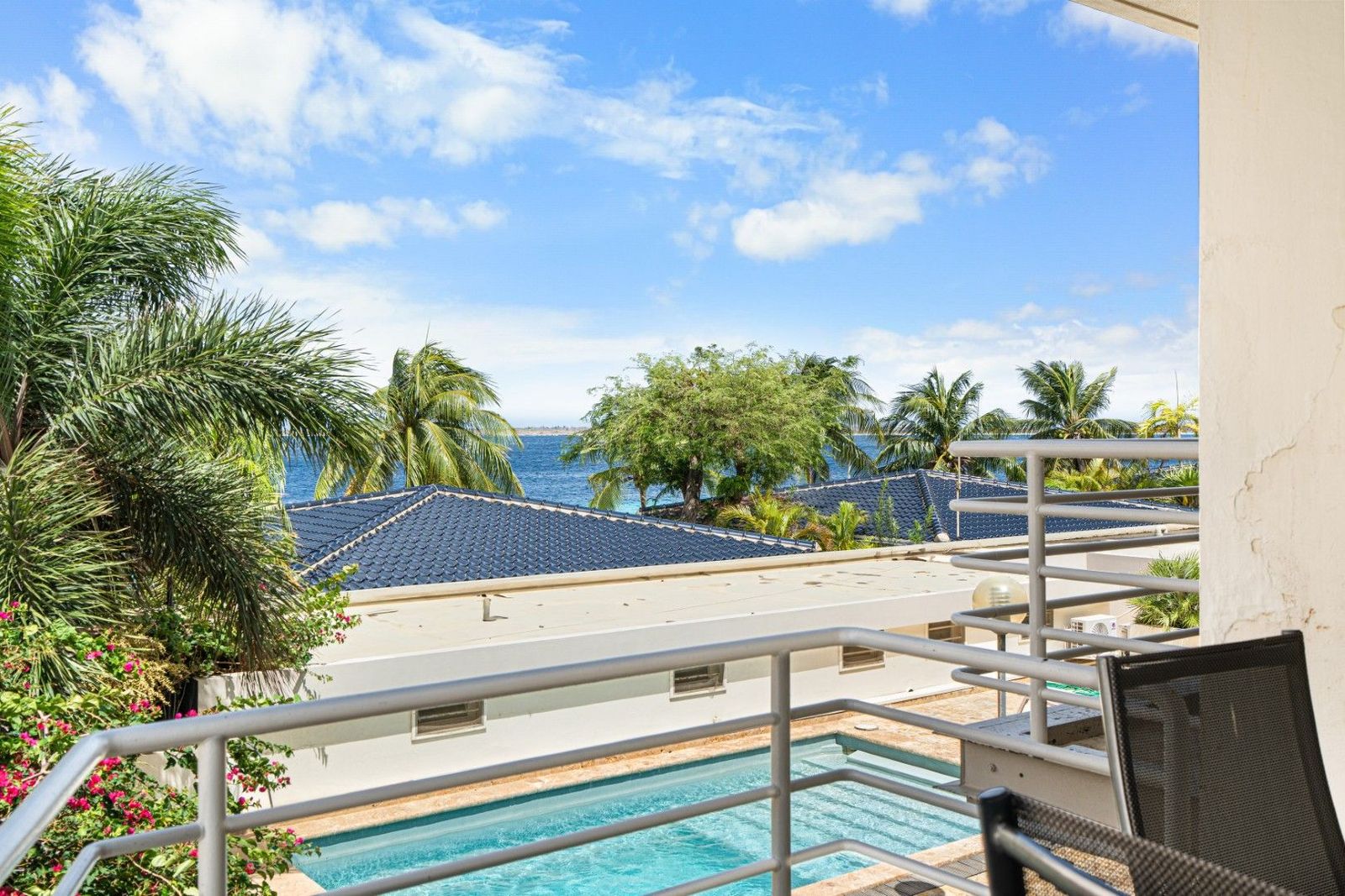 SeaSide Apartment 208