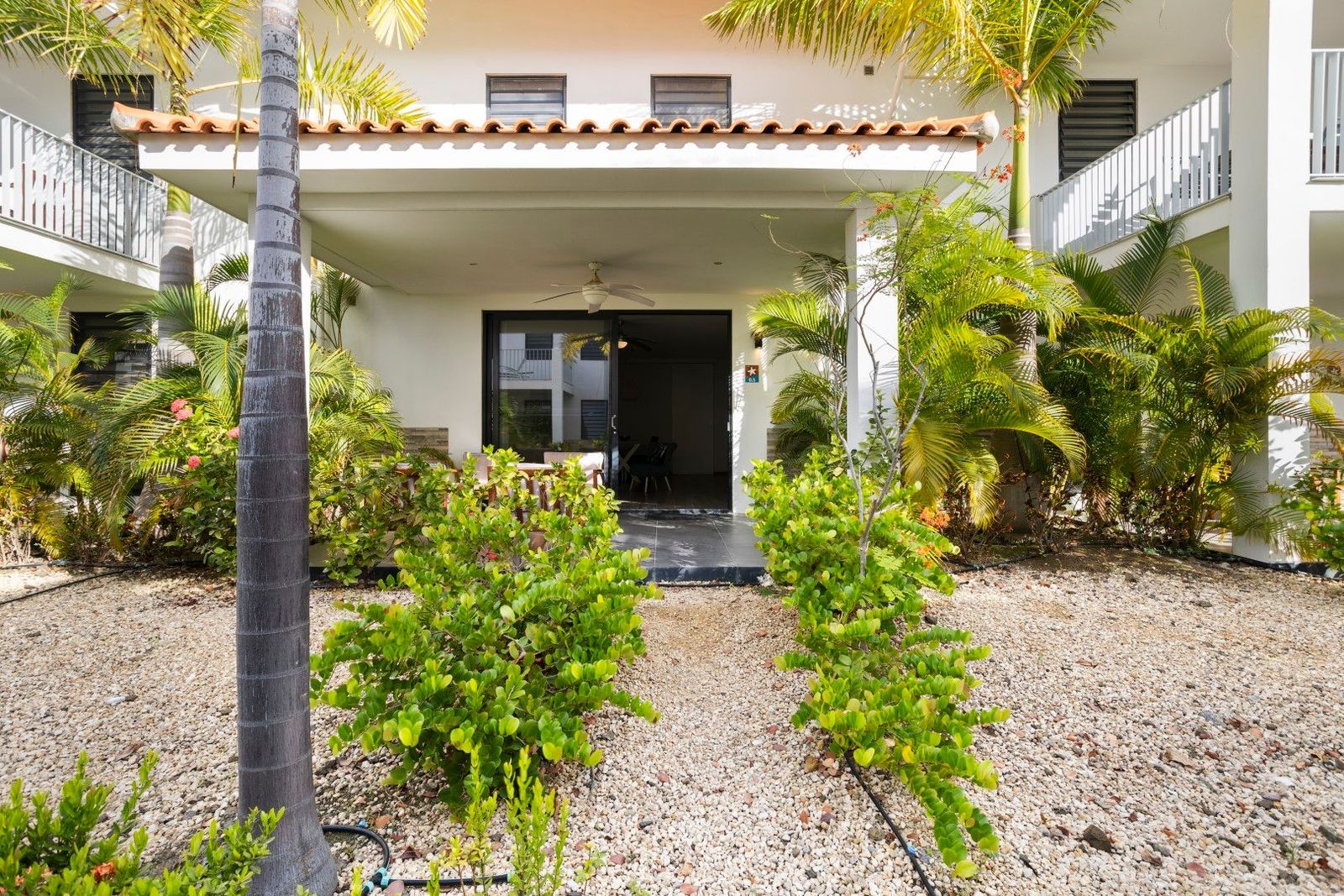 Property in Belnem — exterior photo 1