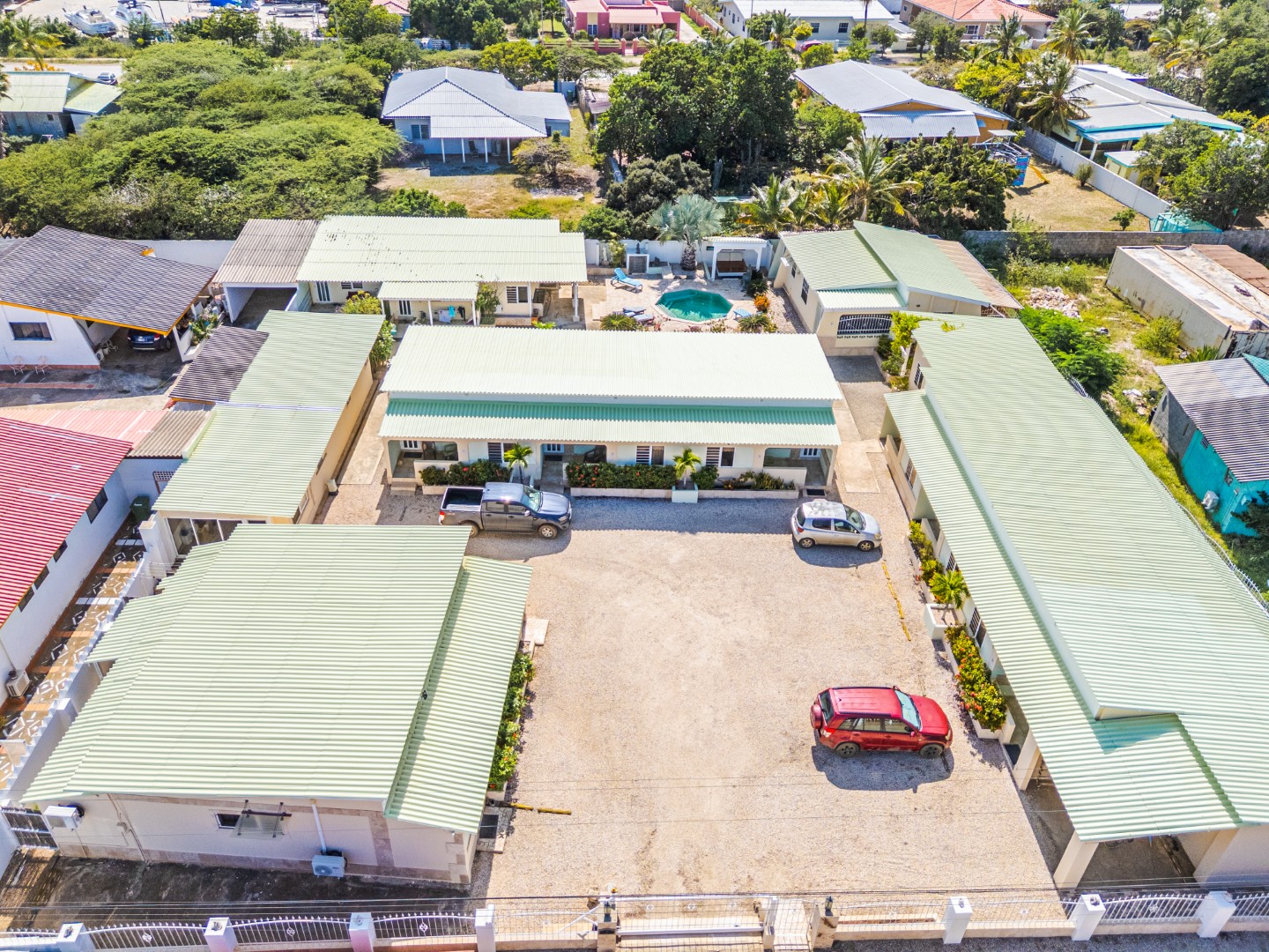 Property in Hato — exterior photo 1