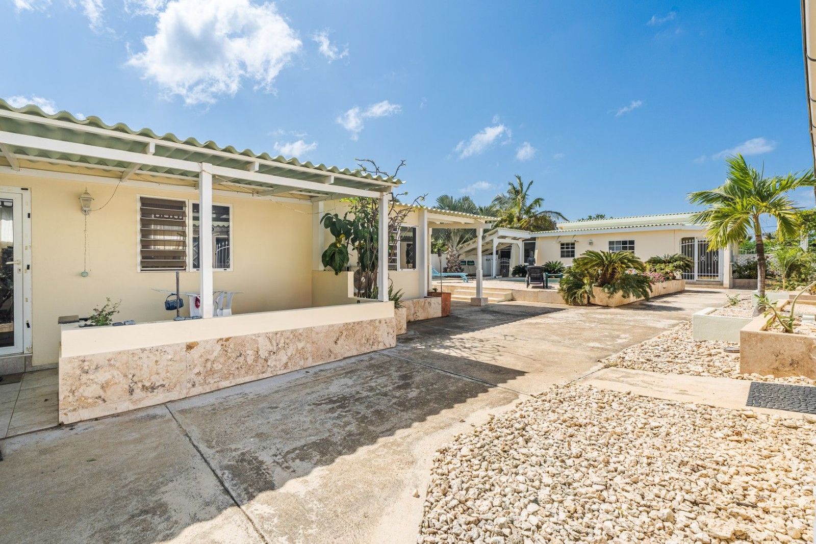 Property in Hato — property image 4