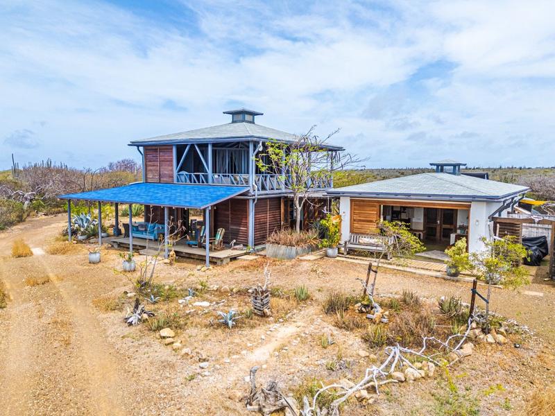 Luga Aleha S5 – Property in Bolivia