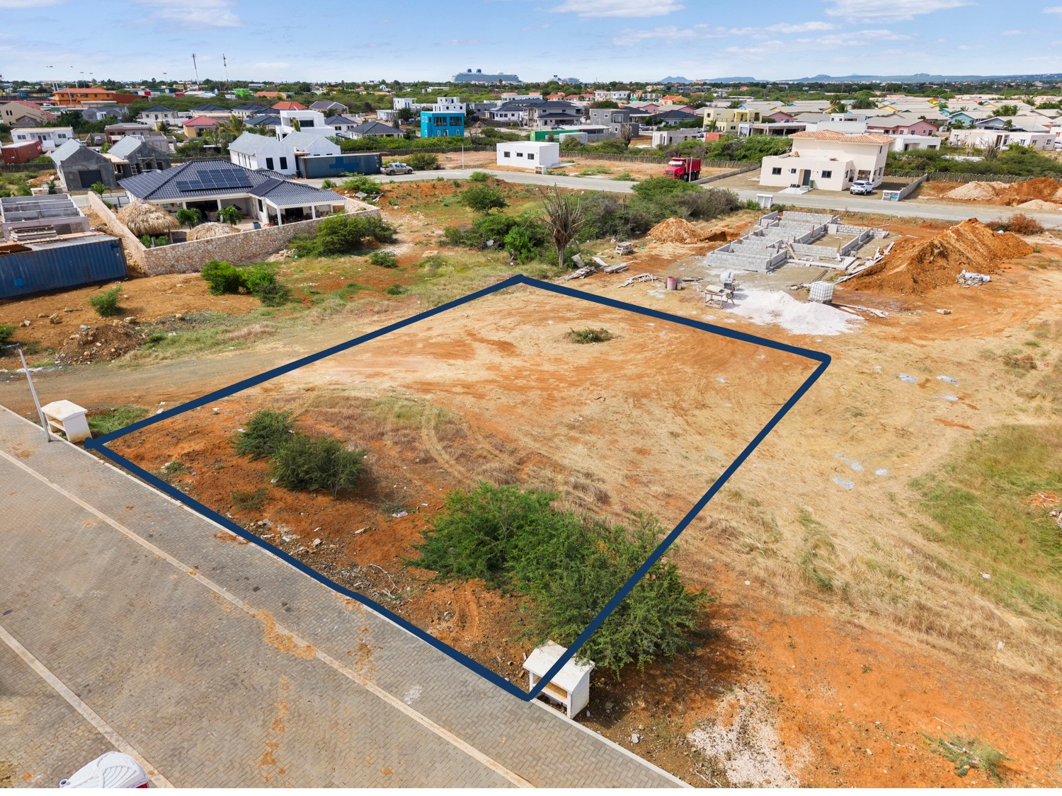 Lot in Nikiboko — exterior photo 1
