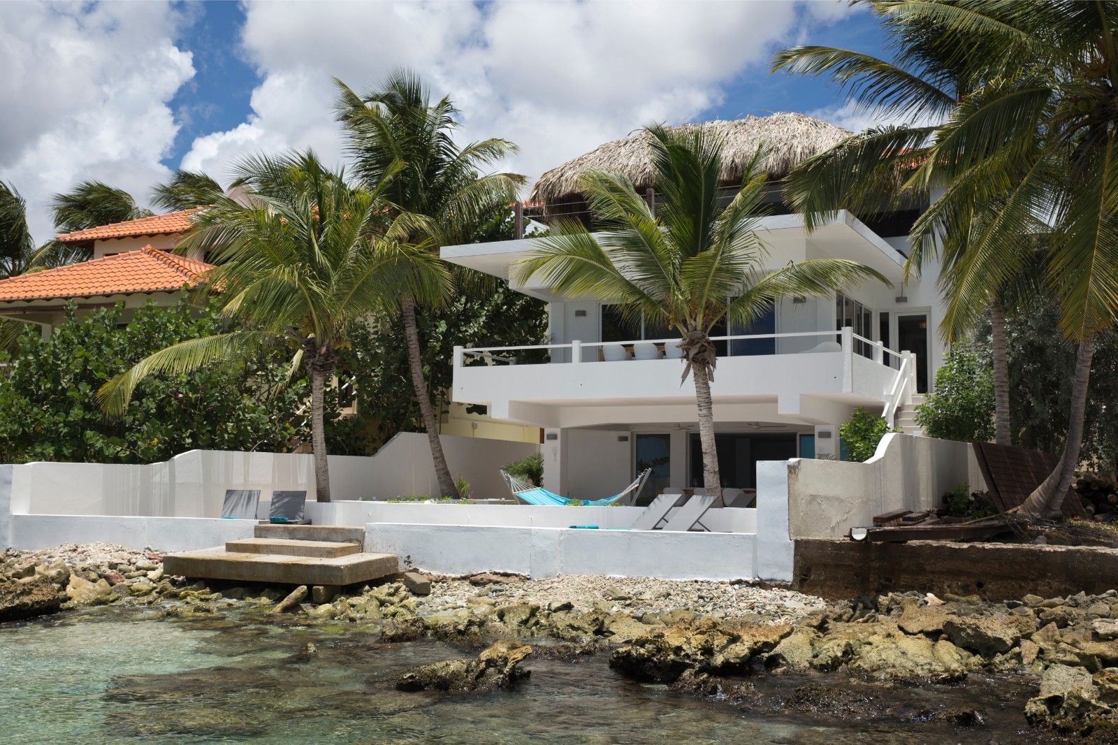 Commercial in Kralendijk — exterior photo 1
