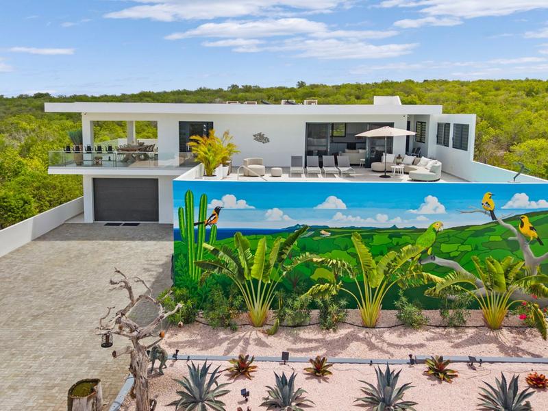 Terrace 57 – Property in Sabadeco