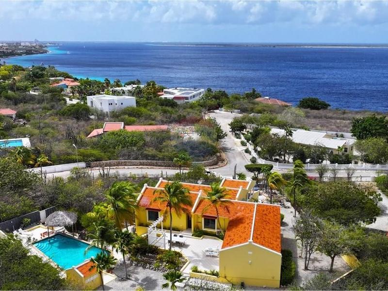Perfectly Maintained Oceanview Villa – Villa in Sabadeco