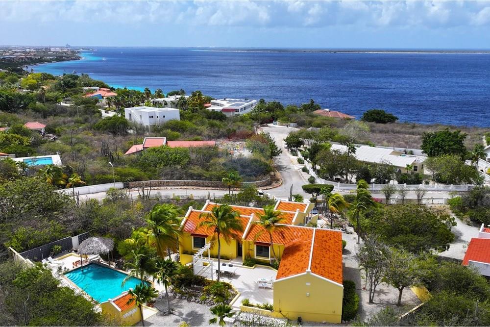 Villa in Sabadeco — exterior photo 1