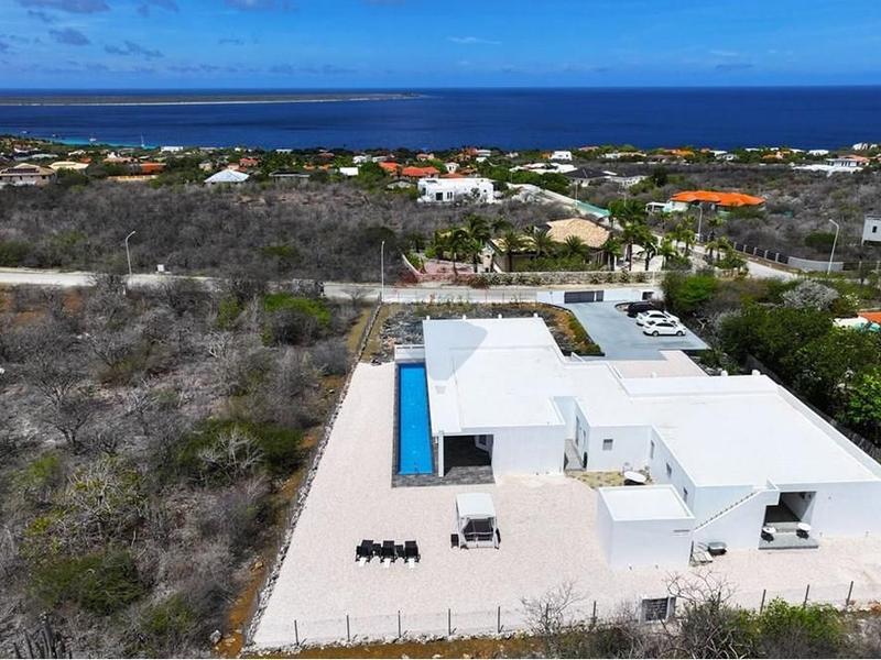 Spacious Villa with Unobstructed Views – Villa in Sabadeco