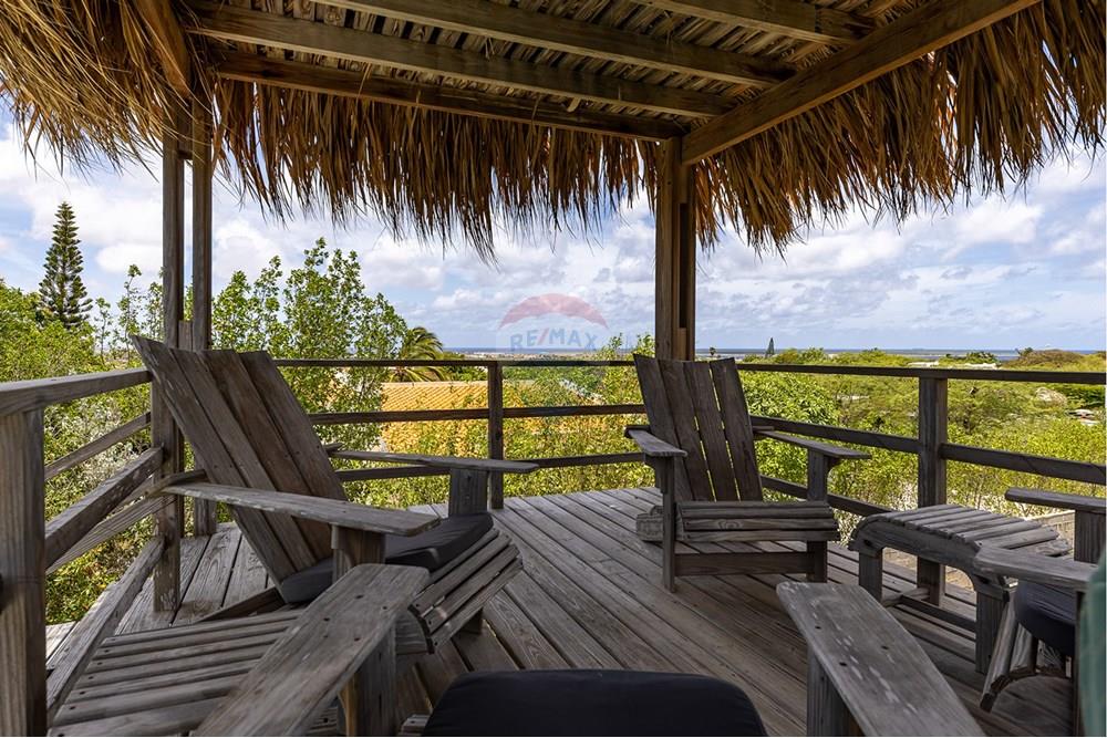 Property in Santa Barbara — property image 5