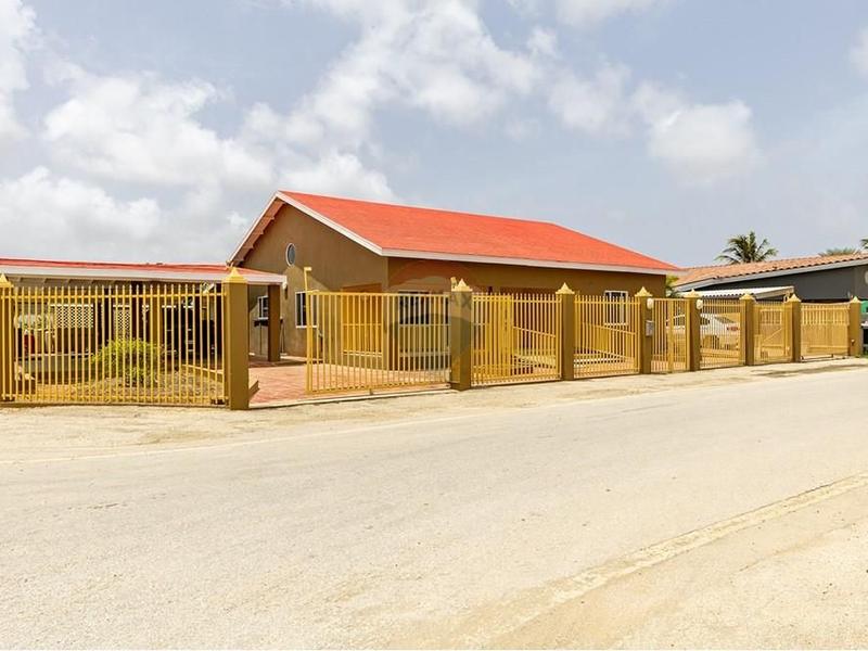 Spacious Home with Lots of Storage – Villa in Tera Kora