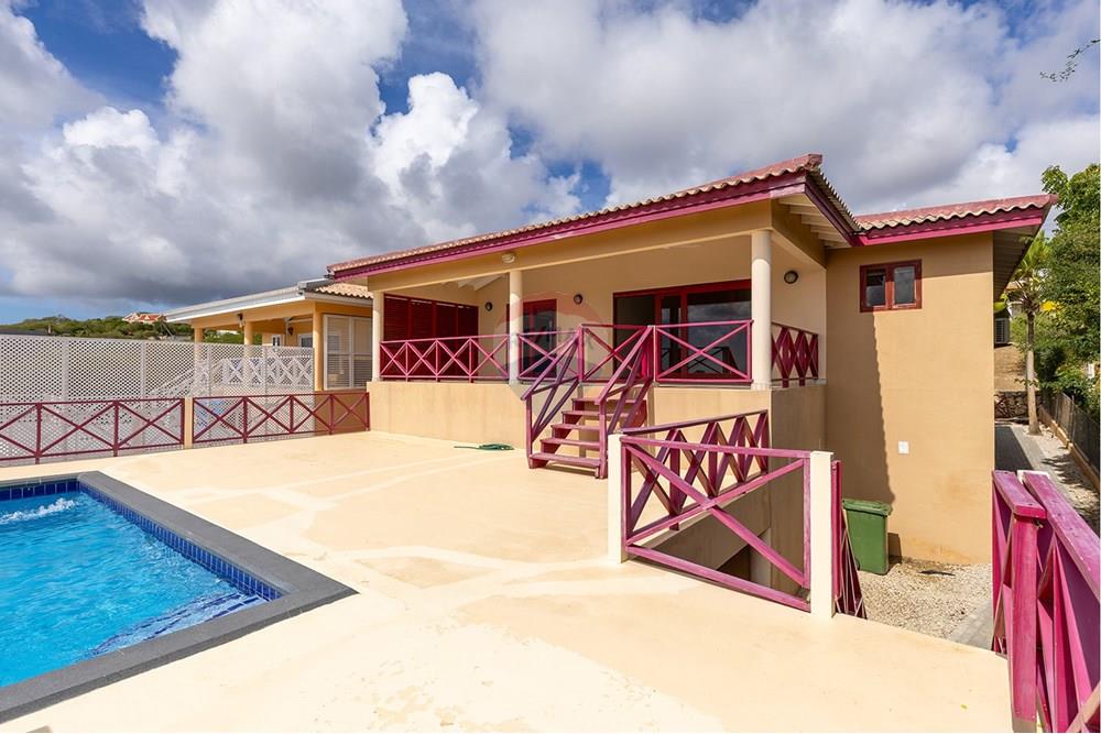 Villa in Santa Barbara — property image 3