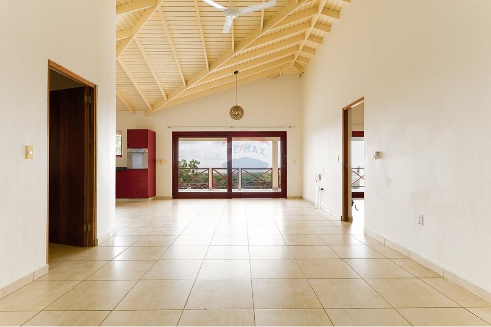 Villa in Santa Barbara — property image 5