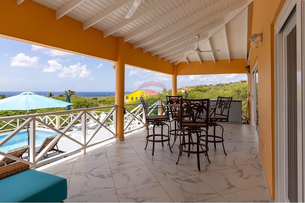 Villa in Santa Barbara — property image 3