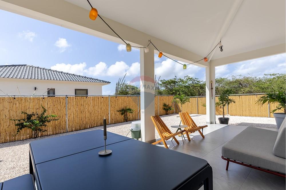 Villa in Lagoen Area — property image 5