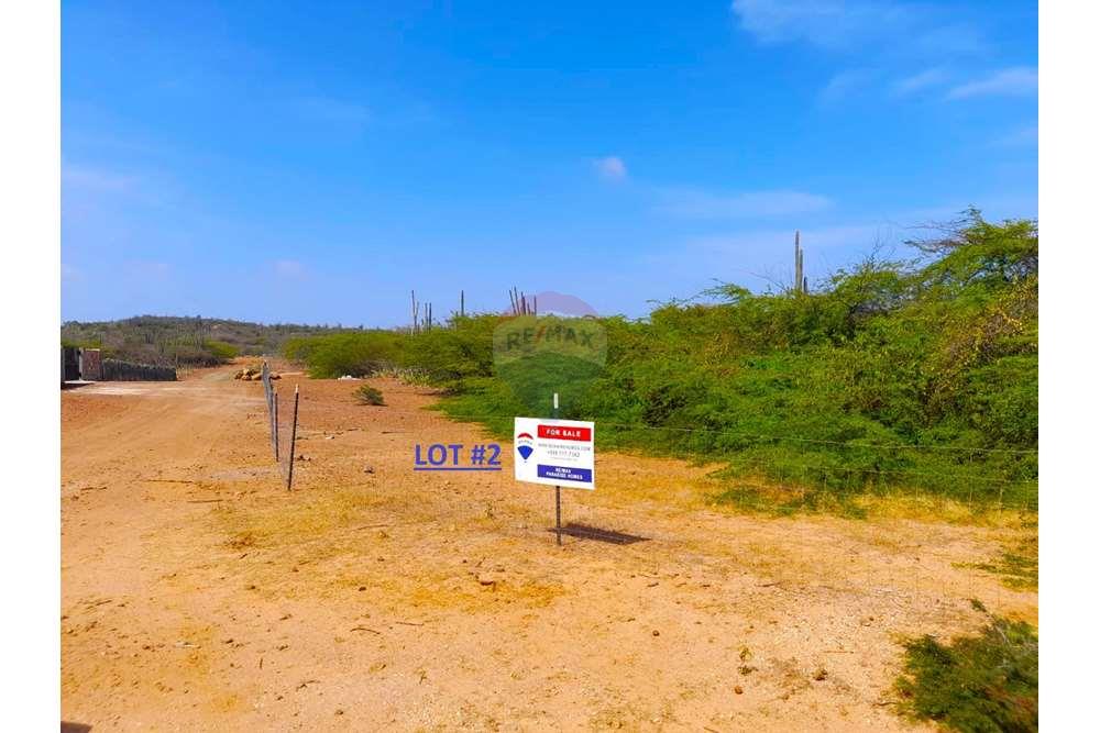 Lot in Kunuku Area — exterior photo 1