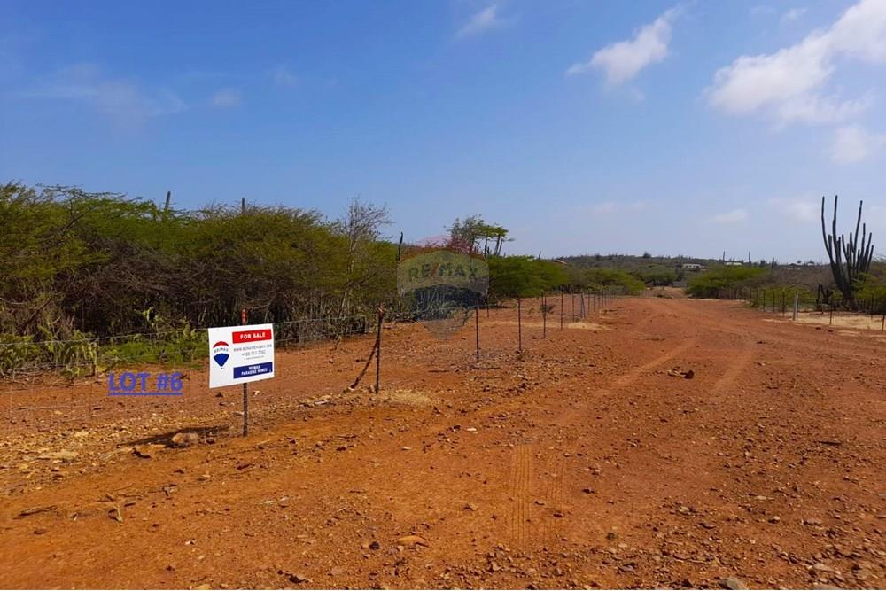 Lot in Kunuku Area — exterior photo 1