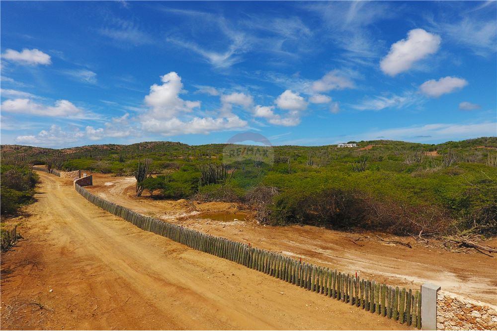 Lot in Kunuku Area — property image 4