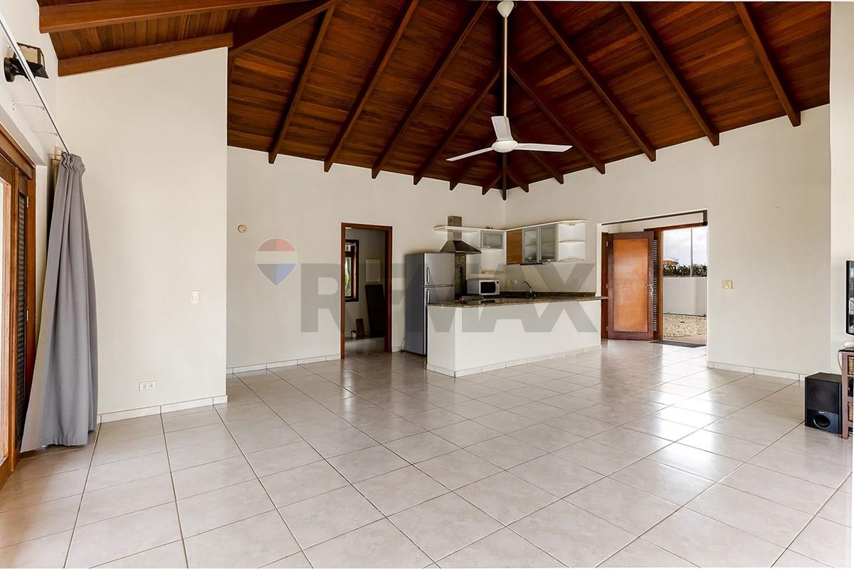 Villa in Sabal Palm — property image 5