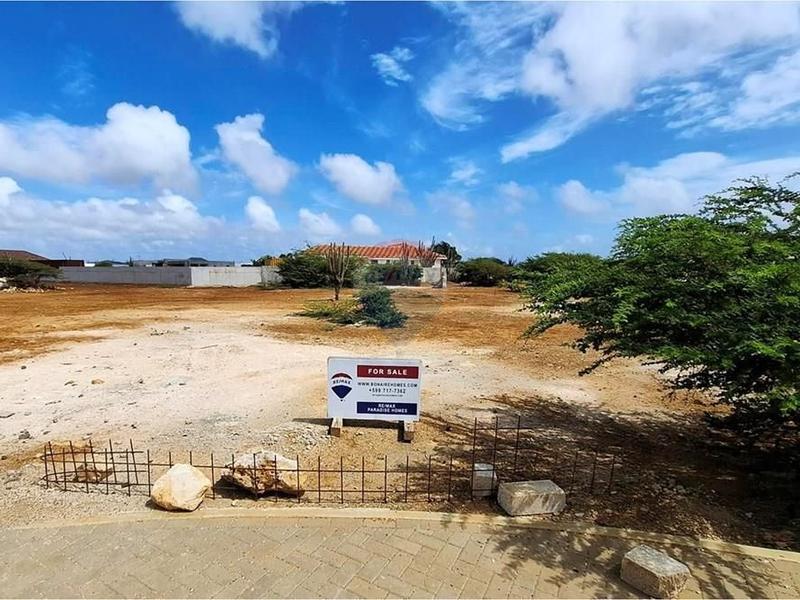 Building Lot at Vista Royal Village – Lot in Nikiboko