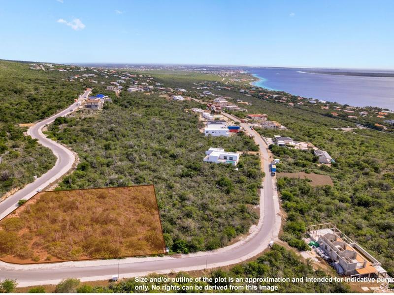 Crown West 280 – Lot in Sabadeco