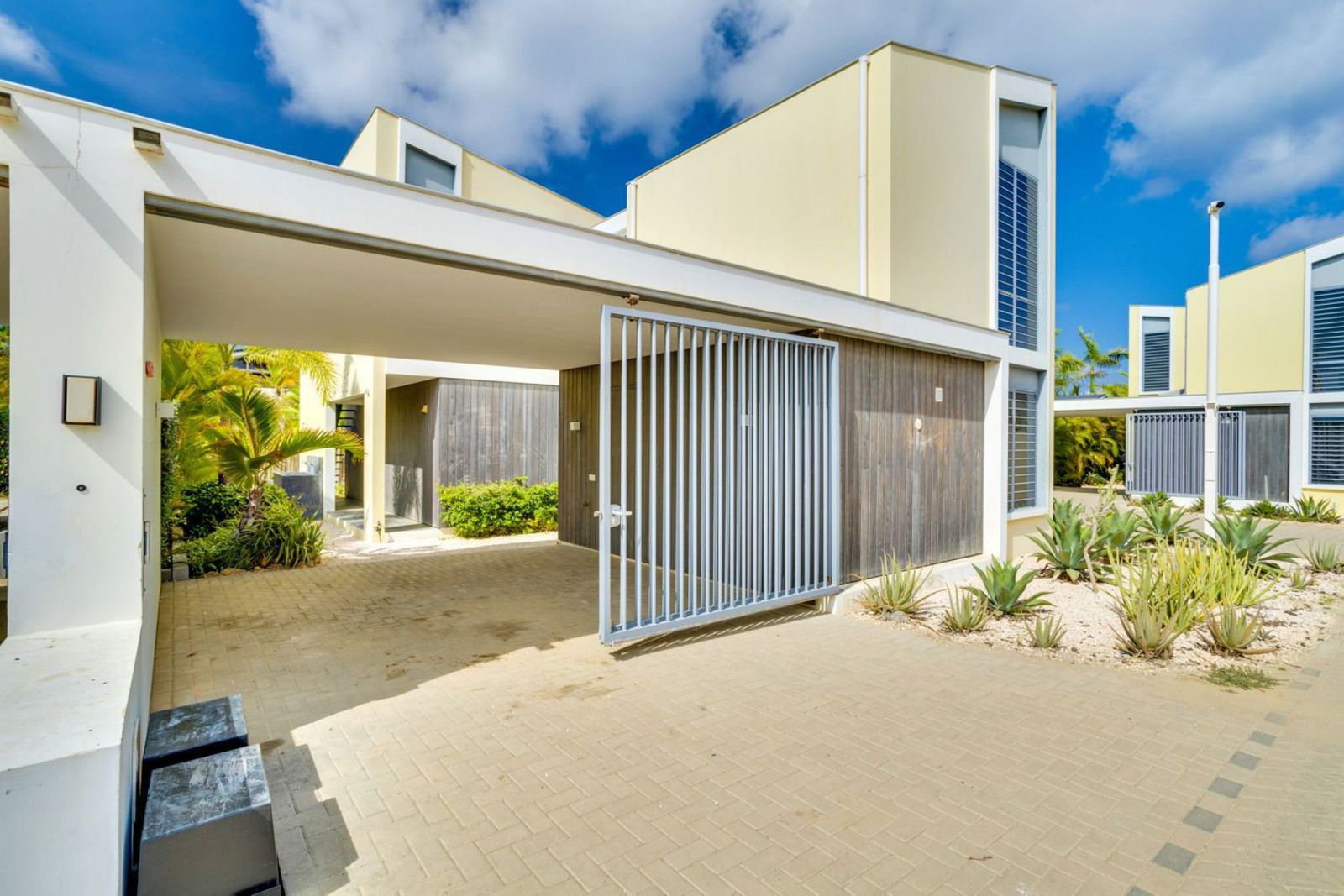 Villa in Punt Vierkant — property image 4