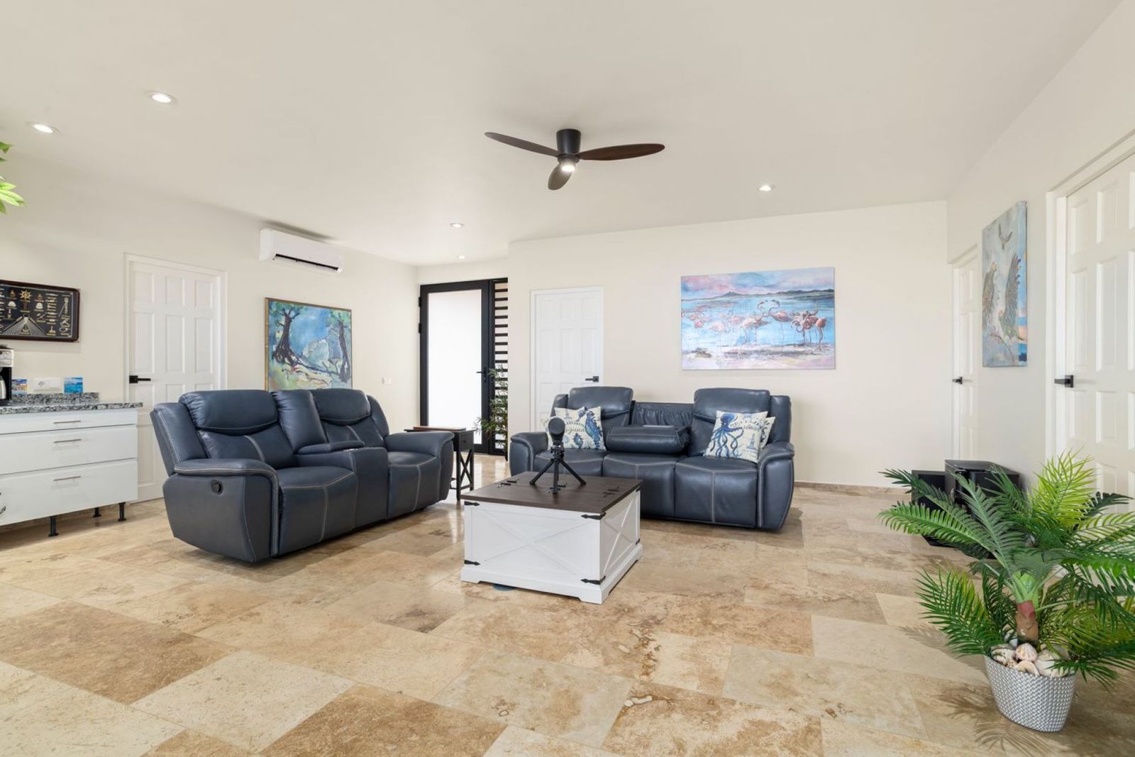 Villa in El Pueblo — property image 3