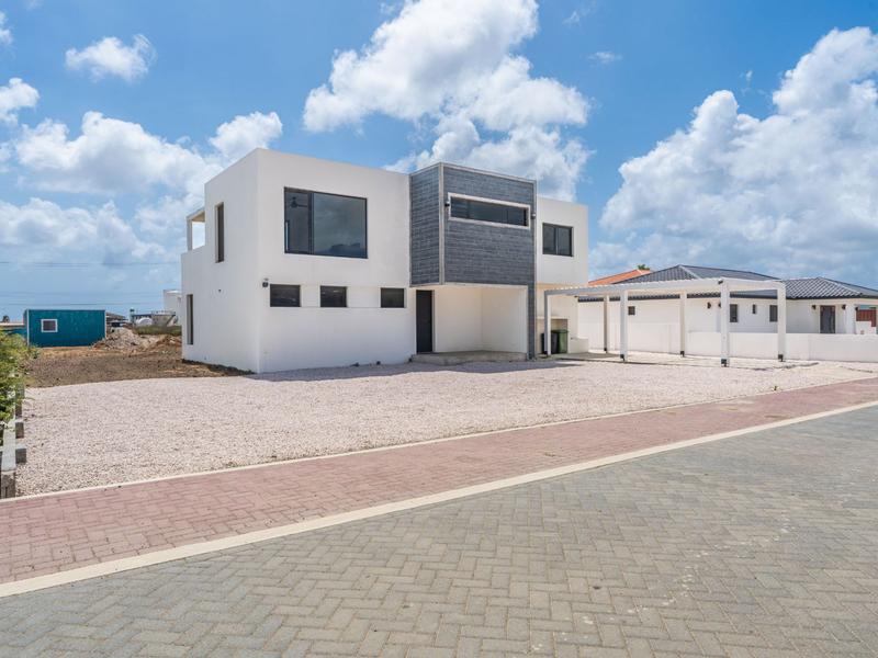 Kaya Ammerzoden 4 – House in Hato