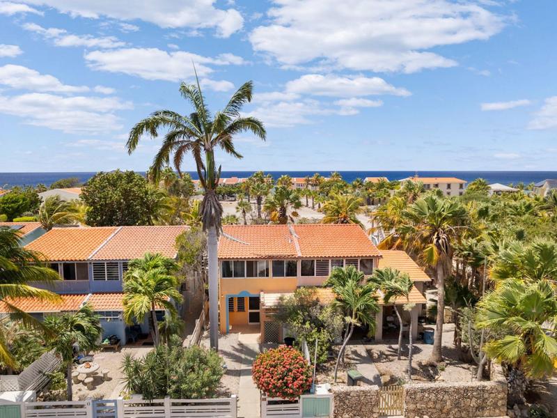 Lighthouse Beach Resort 12 – House in Punt Vierkant